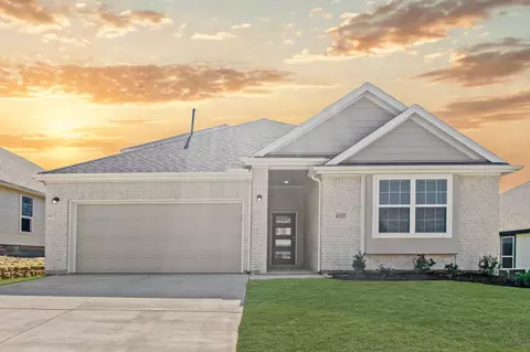 6925 Night Owl Ln, Fort Worth, TX 76123