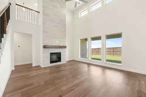 Living - 8912 Cisco Dr, Argyle, TX 76226 photo 3 of 3