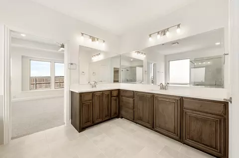 Bath - 8912 Cisco Dr, Argyle, TX 76226 photo 2 of 6