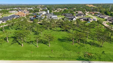204 Kate Ct, Copper Canyon, TX 76226
