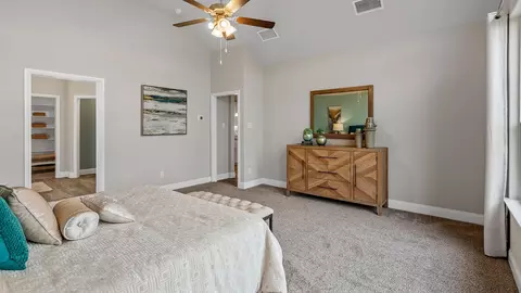 Bedroom - 10385 Sunset Shore Dr, Midlothian, TX 76065 photo 3 of 5