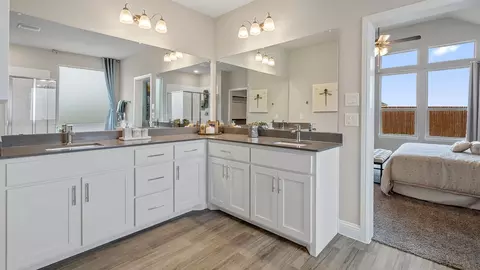 Bath - 10385 Sunset Shore Dr, Midlothian, TX 76065 photo 4 of 5