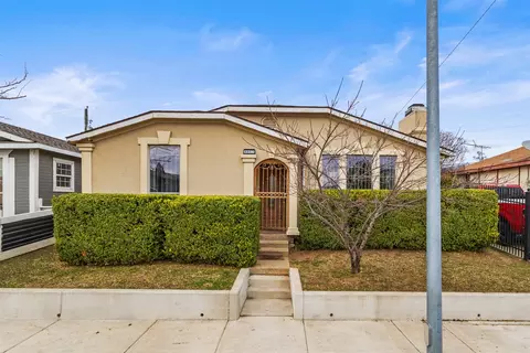 9957 Cedar Mountain Cir, Dallas, TX 75217