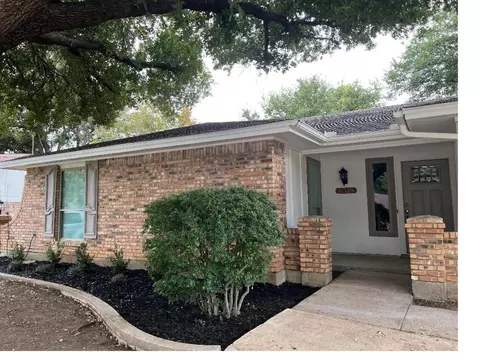 3024 Barrington Pl NE, Arlington, TX 76014