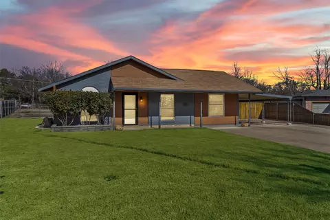 119 Kessler Dr, Granbury, TX 76048