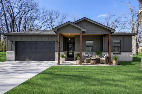 109 Cortez St, Payne Springs, TX 75156