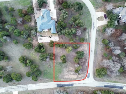 8424 Retreat Blvd, Cleburne, TX 76033