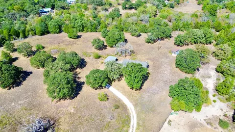 1510 Old Mcdade Rd, Elgin, TX 78621 photo 3