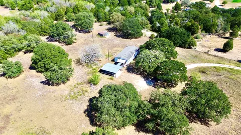 1510 Old Mcdade Rd, Elgin, TX 78621 photo 2