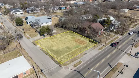 3424 Lee St, Greenville, TX 75401