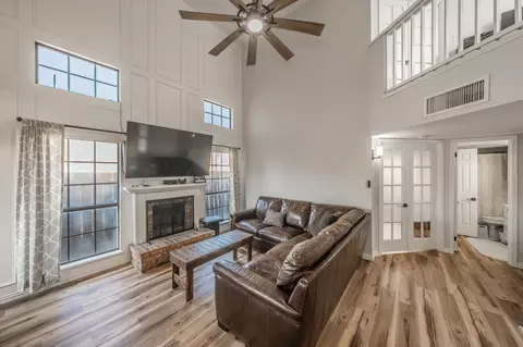 3136 Harbinger Ln, Dallas, TX 75287