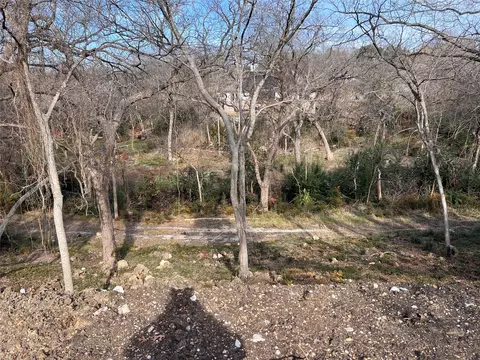 2912 Maple Hill Cir, Waco, TX 76708 photo 5