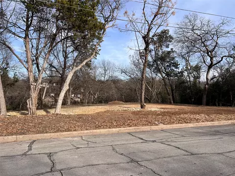 2912 Maple Hill Cir, Waco, TX 76708 photo 2
