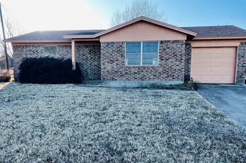 1134 N Seaman St, Eastland, TX 76448