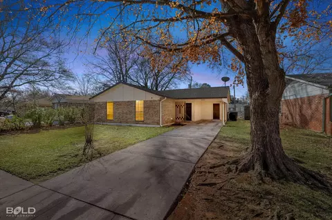 4844 Camellia Ln, Bossier City, LA 71111