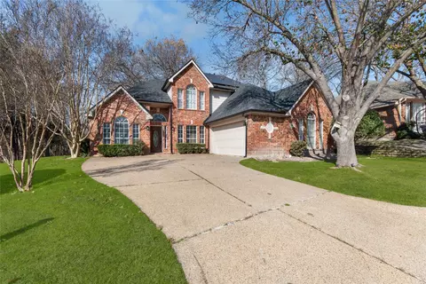225 Freedom Ct, Rockwall, TX 75032