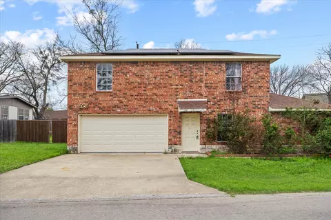 208 Trout St, Rockwall, TX 75032