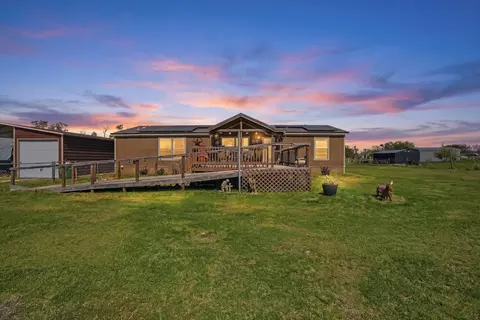 716 Lathem Blvd, Venus, TX 76084