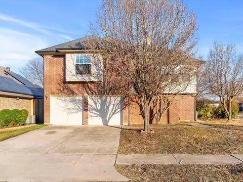1115 Middlebury Ln, Euless, TX 76040