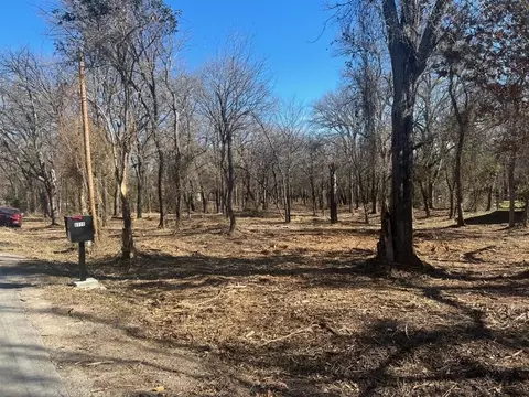 8290 Eagle Mountain Cir, Fort Worth, TX 76135