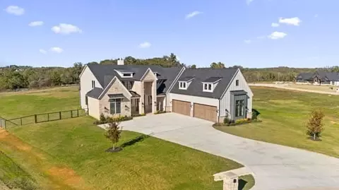 Exterior - 1070 Browning Rd, Argyle, TX 76226 photo 3 of 3