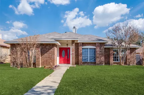 3904 Virginia Pine Dr, Carrollton, TX 75007