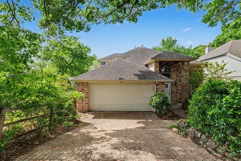 6701 Clear Springs Cir, Garland, TX 75044