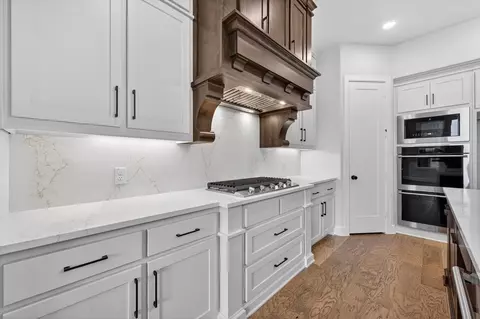 Kitchen - 901 Fallkirk Dr, Prosper, TX 75078 photo 3 of 4