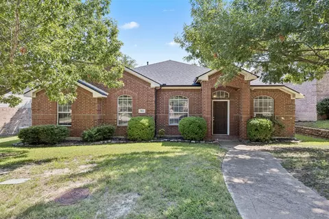 964 Dogwood Ln, Rockwall, TX 75087