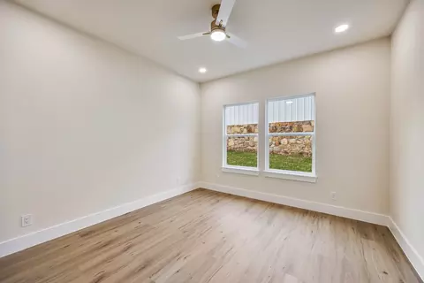 Bedroom - 1503 Doyle Ave, Dallas, TX 75203 photo 1 of 8