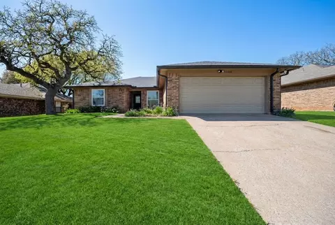 5008 Hawkins Cemetery Rd, Arlington, TX 76017