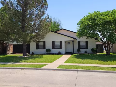 5036 Avery Ln, The Colony, TX 75056