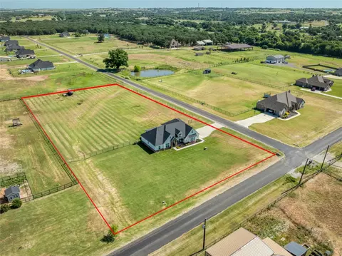 152 Katy Ranch Dr, Weatherford, TX 76085