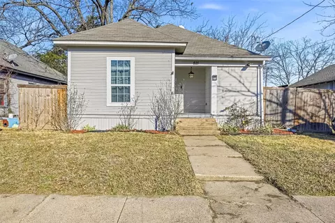 821 E Jones St, Sherman, TX 75090