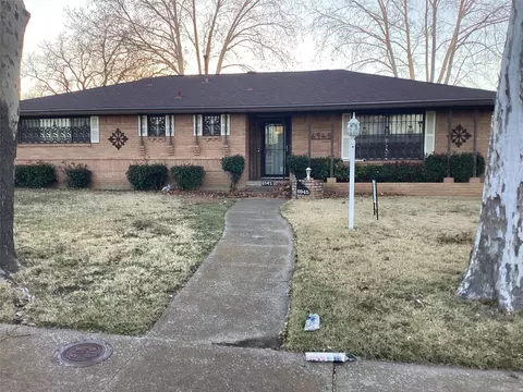 6945 Clearglen Dr, Dallas, TX 75232