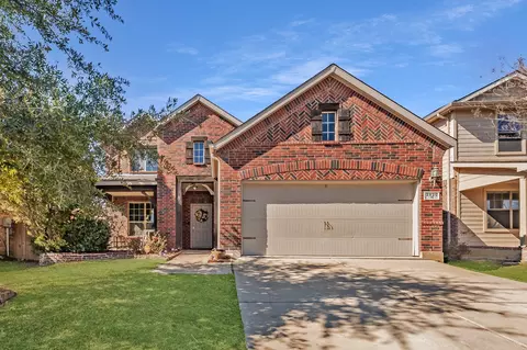 2820 Gardendale Dr, Fort Worth, TX 76120