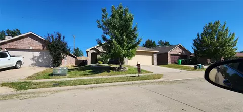 2008 Finch Cv, Aubrey, TX 76227