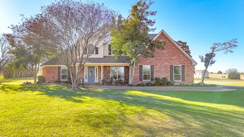 251 County Road 1171, Fairfield, TX 75840