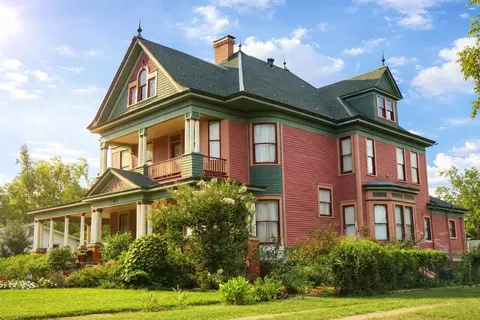 433 W Washington St, Paris, TX 75460