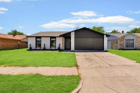 4108 Manzinita St, Fort Worth, TX 76137