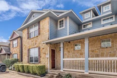 2513 S 2nd St #1B, Waco, TX 76706