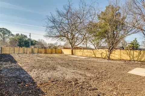 Exterior - 3022 Leanne St, Rowlett, TX 75088 photo 4 of 5