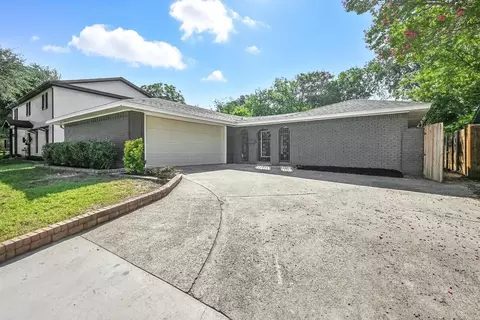 1614 Camero Dr, Carrollton, TX 75006