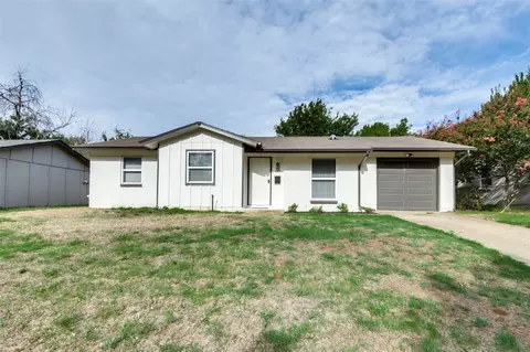 Exterior - 1213 Glenn Dr, Euless, TX 76039 photo 2 of 4