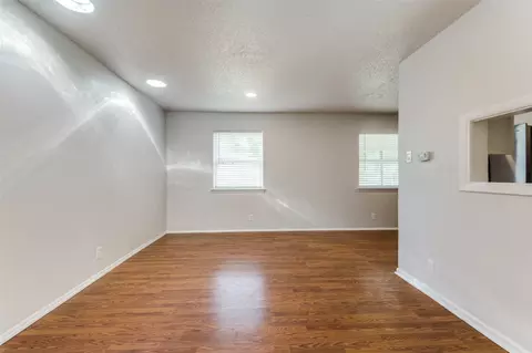 Living - 1213 Glenn Dr, Euless, TX 76039 photo 6 of 9