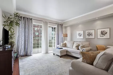 3225 Turtle Creek Blvd #318, Dallas, TX 75219