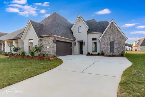 50 Turtle Creek Dr, Benton, LA 71006