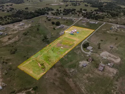 141 Kid Rd, Boyd, TX 76023 photo 3
