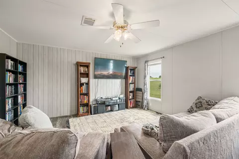 141 Kid Rd, Boyd, TX 76023 photo 16