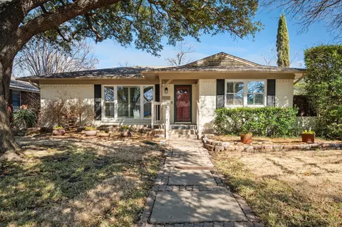 7135 Clemson Dr, Dallas, TX 75214